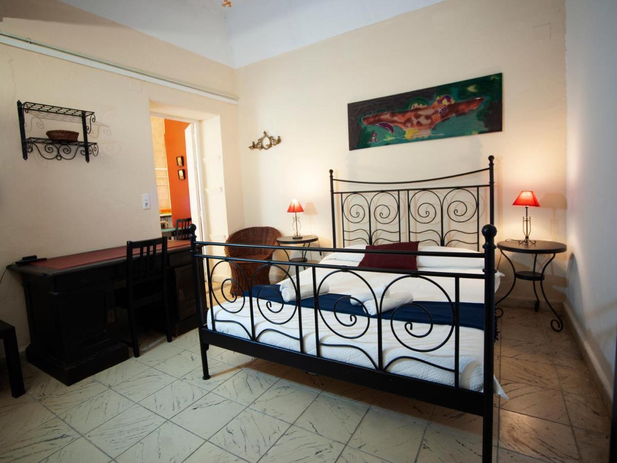 Apartamentos Casa Rosaleda Jerez de la Frontera Exterior photo