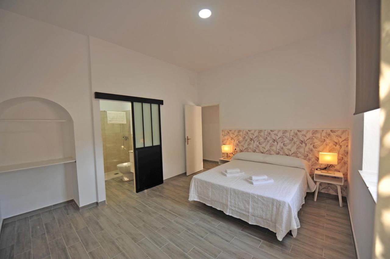 Apartamentos Casa Rosaleda Jerez de la Frontera Exterior photo